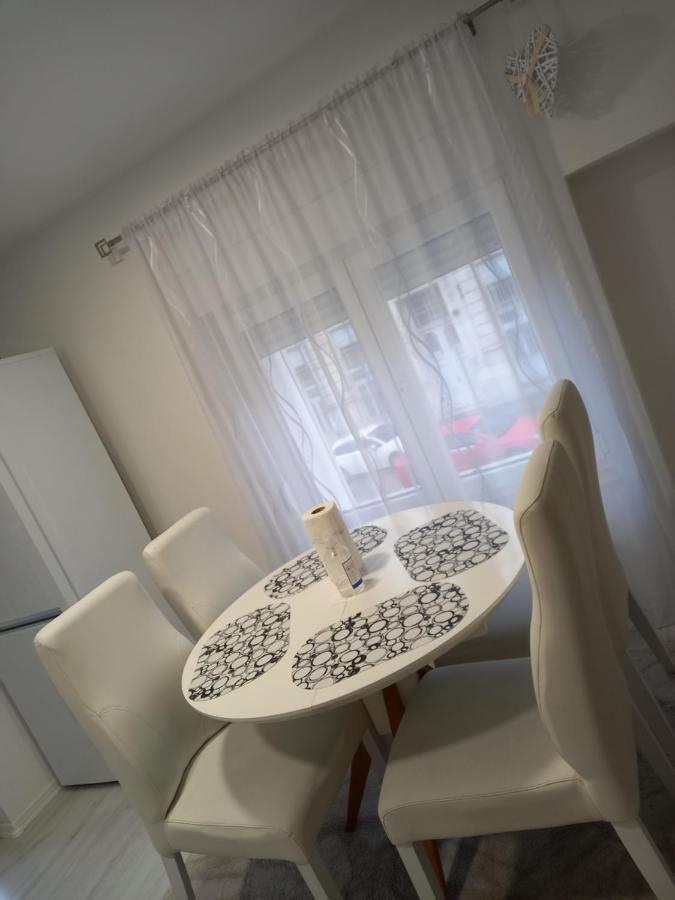 Apartment Centar Of City Mostar Extérieur photo